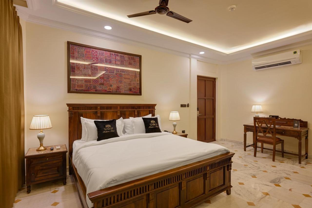 Shahpura Barliyas House Hotel Udaipur Bagian luar foto