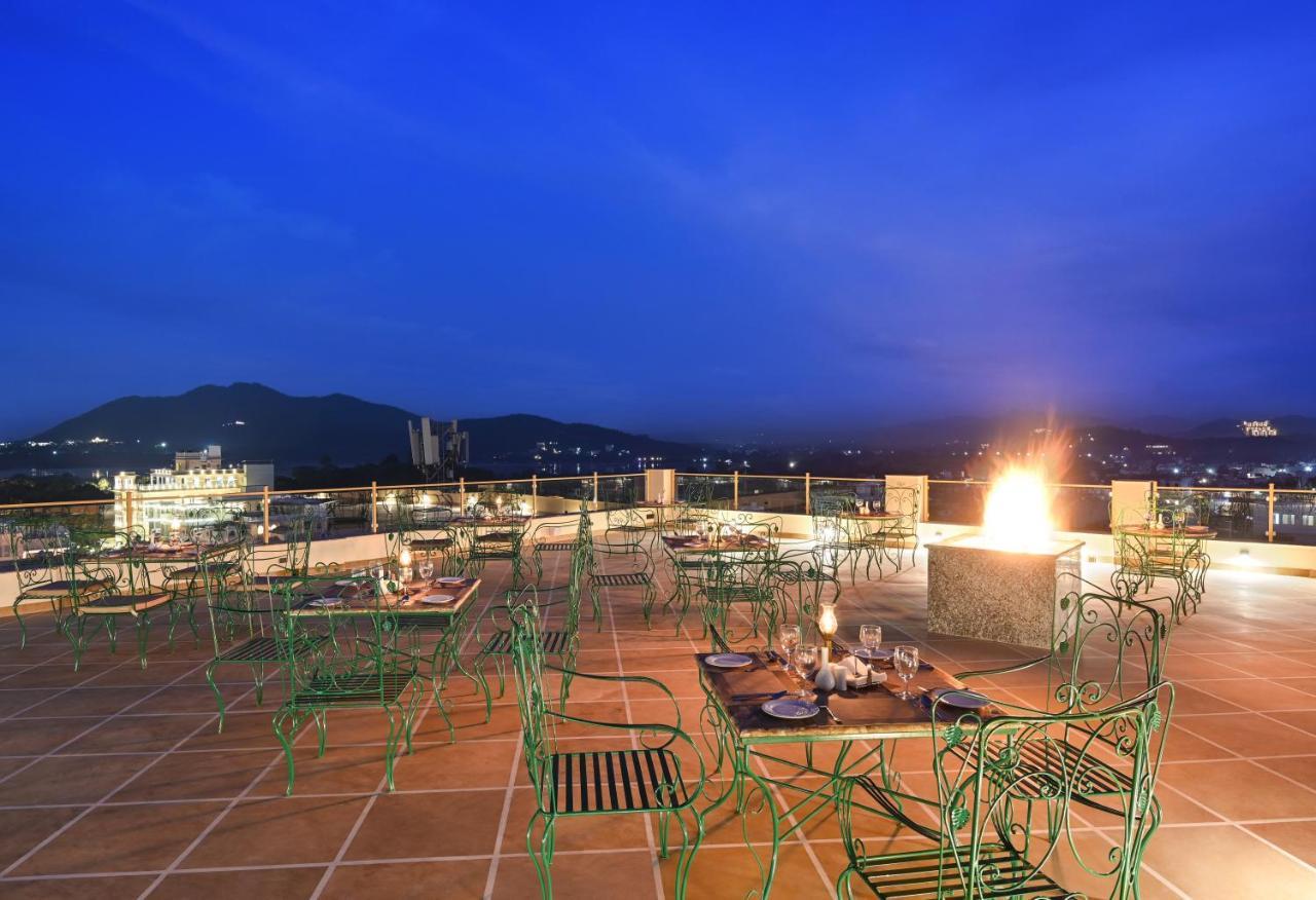 Shahpura Barliyas House Hotel Udaipur Bagian luar foto