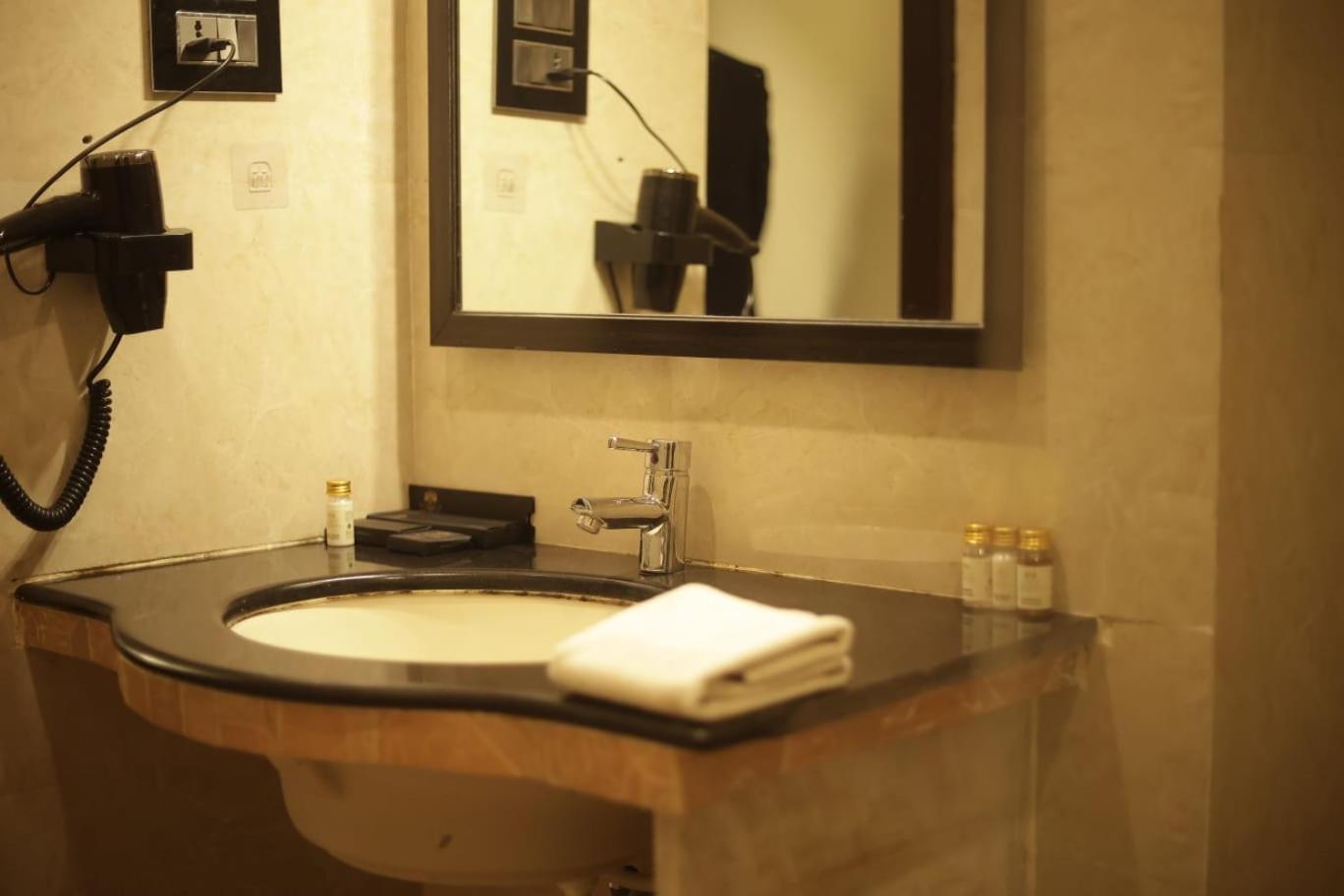 Shahpura Barliyas House Hotel Udaipur Bagian luar foto